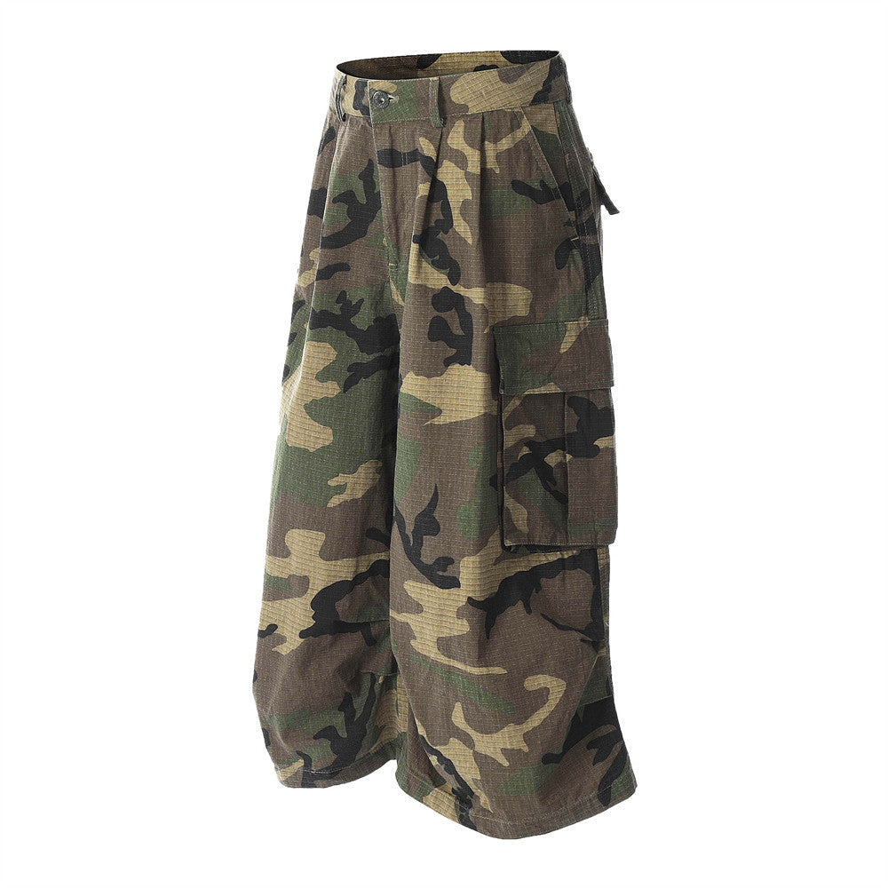 Loose Wide-Leg Camouflage Shorts